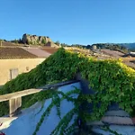 Le Patio Des Cigales 3*