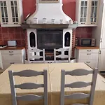 Le Patio Des Cigales B&B
