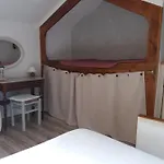 Le Patio Des Cigales