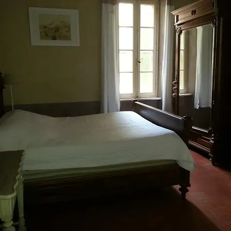 לינה וארוחת בוקר Le Patio Des Cigales Roquefort-des-Corbières