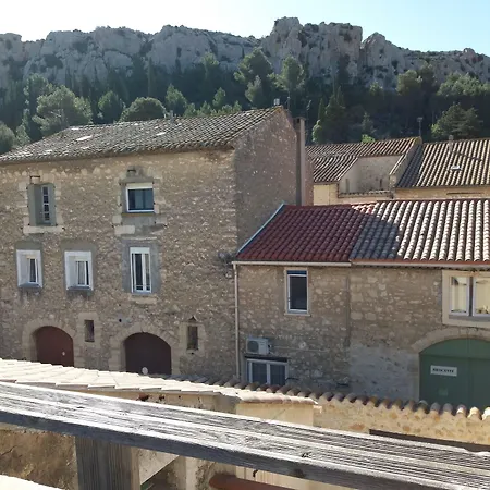 Le Patio Des Cigales