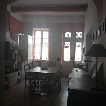 Le Patio Des Cigales 3* Roquefort-des-Corbières