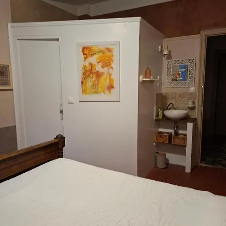 Bed & Breakfast Le Patio Des Cigales 3*