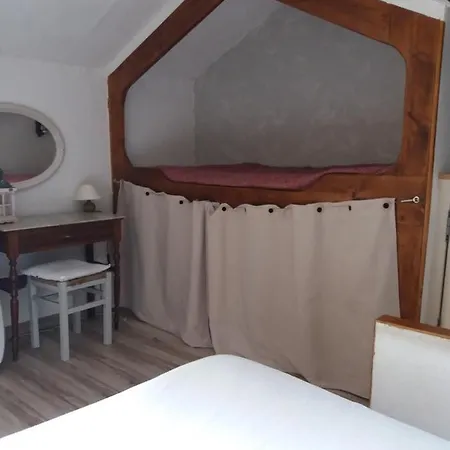 Le Patio Des Cigales