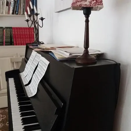 Le Patio Des Cigales 3* Roquefort-des-Corbières