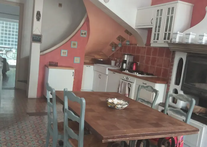 Le Patio Des Cigales Roquefort-des-Corbières