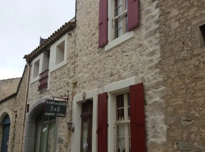 Le Patio Des Cigales Couette-café 3*